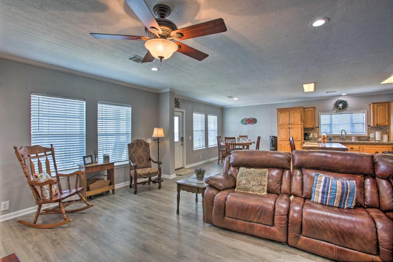 Waterfront New Orleans Home With Private Dock And Pier Zewnętrze zdjęcie